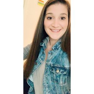 Meet your Posher, Rachel